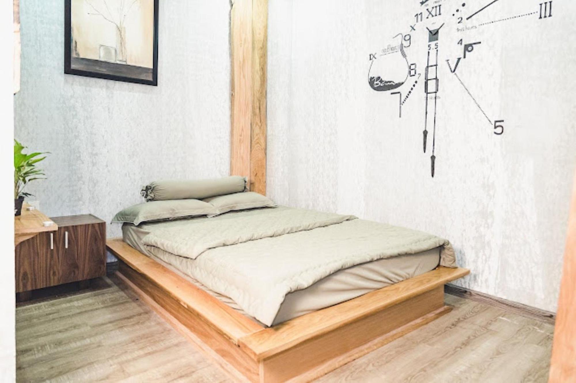 Ban Urban House Hotel Buon Ma Thuot Buitenkant foto
