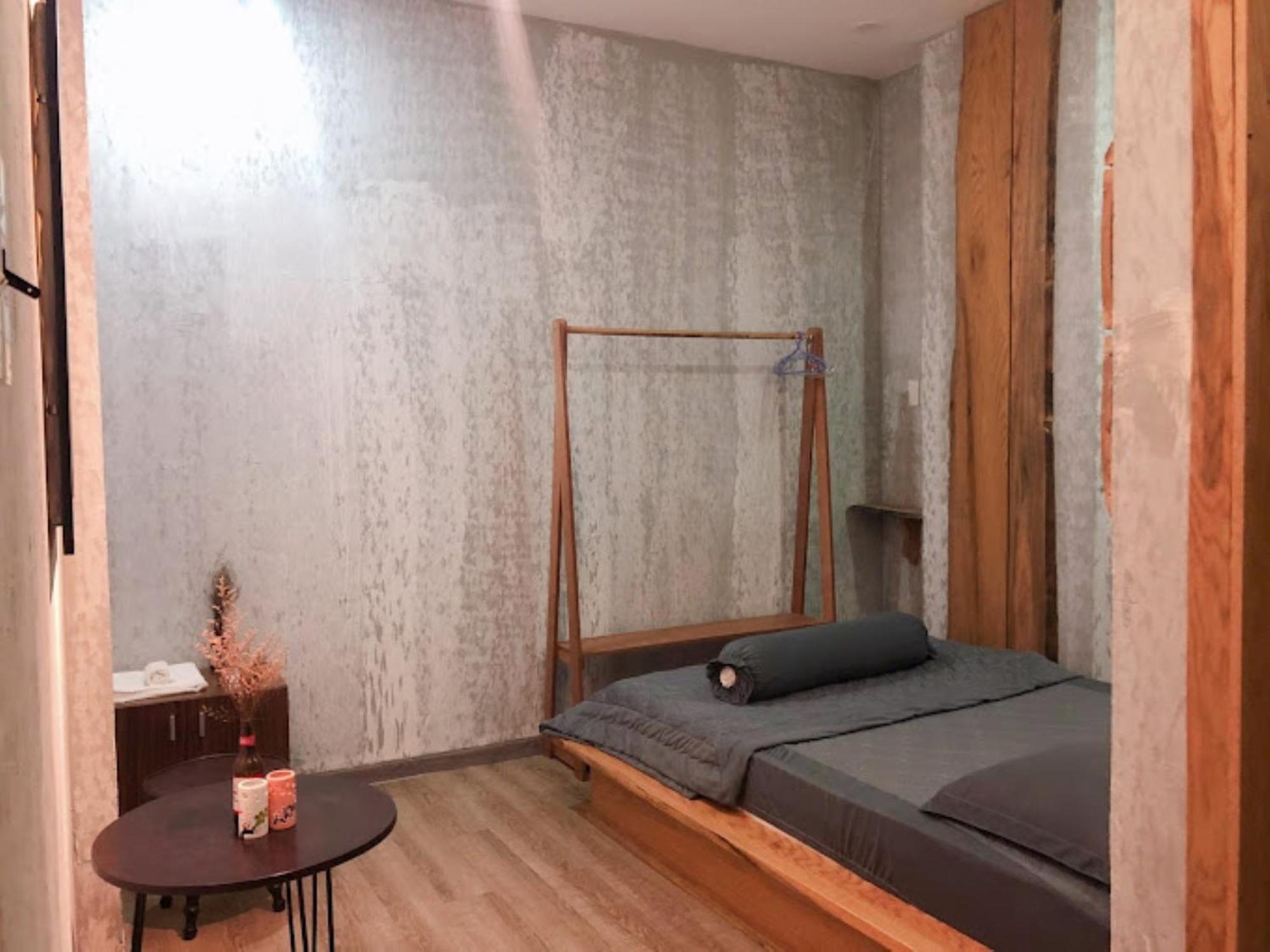 Ban Urban House Hotel Buon Ma Thuot Buitenkant foto